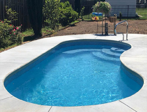 Kidney Shaped Swimming Pools Manufacturer in Nashik