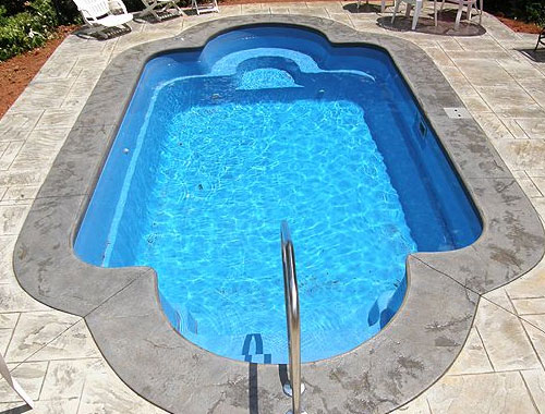 Roman Shaped Swimming Pool in Nashik